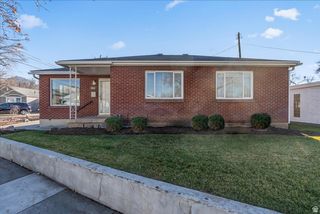 1664 HILLCREST AVE, Salt Lake City, UT 84106