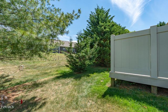 281 Baileigh Lyn Loop A-3, Jonesborough, TN 37659