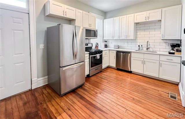 4307 Chouteau Avenue, St Louis, MO 63110