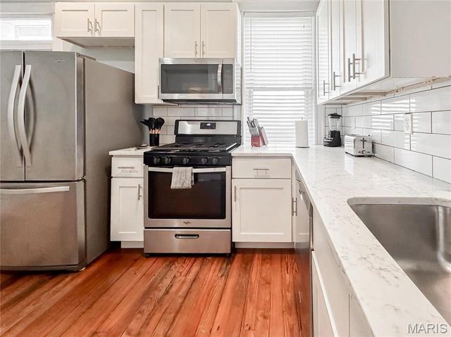 4307 Chouteau Avenue, St Louis, MO 63110