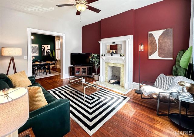 4307 Chouteau Avenue, St Louis, MO 63110