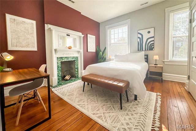 4307 Chouteau Avenue, St Louis, MO 63110