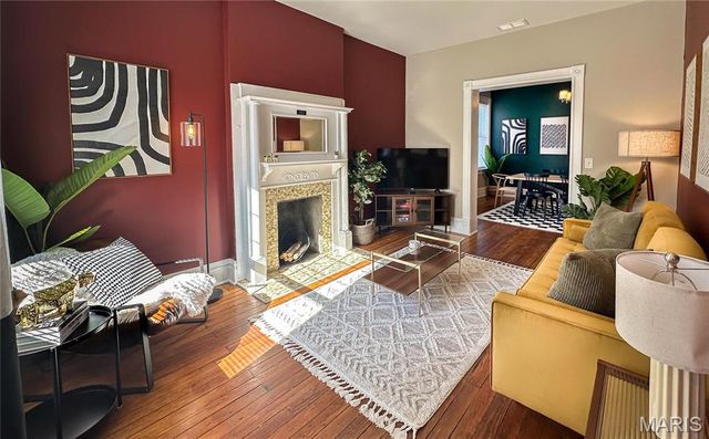 4307 Chouteau Avenue, St Louis, MO 63110