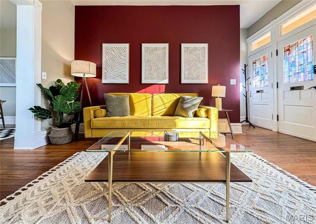 4307 Chouteau Avenue, St Louis, MO 63110