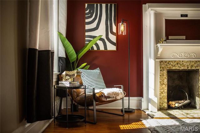 4307 Chouteau Avenue, St Louis, MO 63110