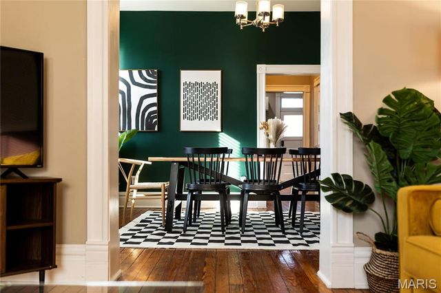 4307 Chouteau Avenue, St Louis, MO 63110