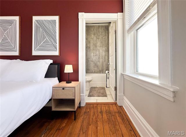 4307 Chouteau Avenue, St Louis, MO 63110