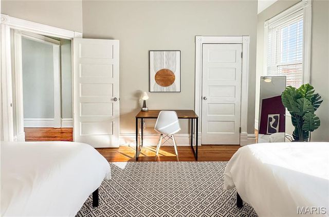 4307 Chouteau Avenue, St Louis, MO 63110