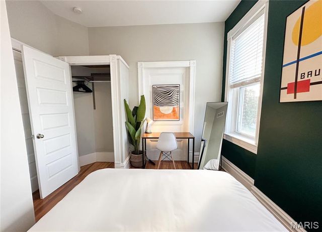 4307 Chouteau Avenue, St Louis, MO 63110