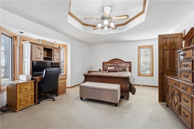 26418 S Freedom Road, Harrisonville, MO 64701