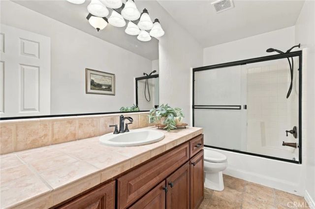 5116 Silver Clover, Bakersfield, CA 93313