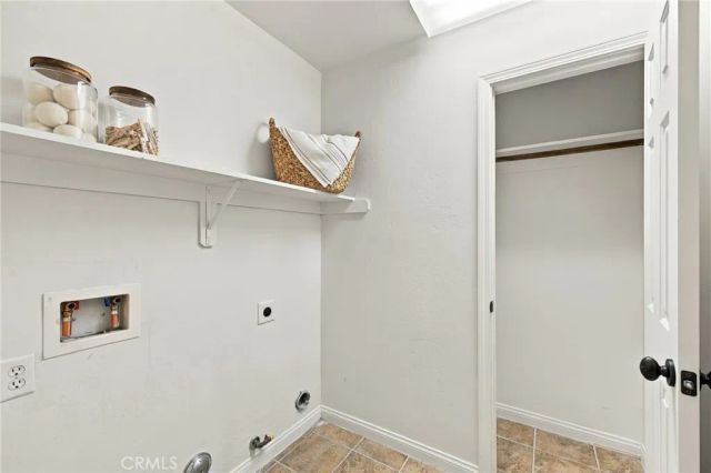 5116 Silver Clover, Bakersfield, CA 93313