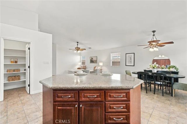 5116 Silver Clover, Bakersfield, CA 93313