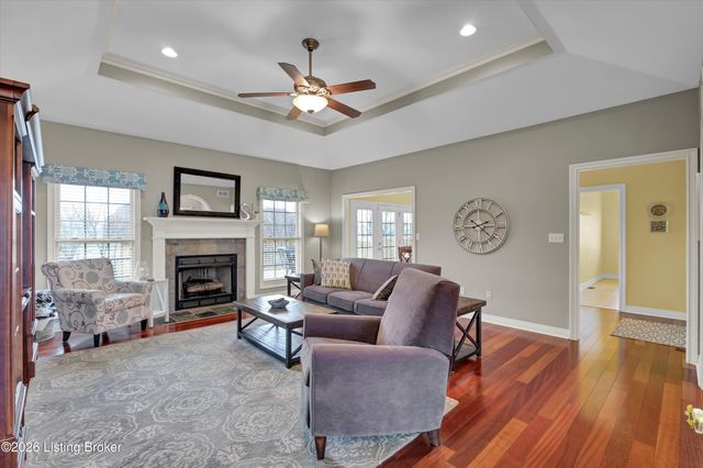 187 Jennifers Point, Fisherville, KY 40023