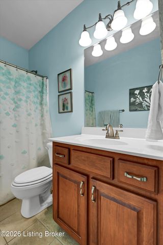 187 Jennifers Point, Fisherville, KY 40023