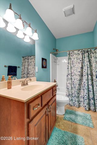 187 Jennifers Point, Fisherville, KY 40023