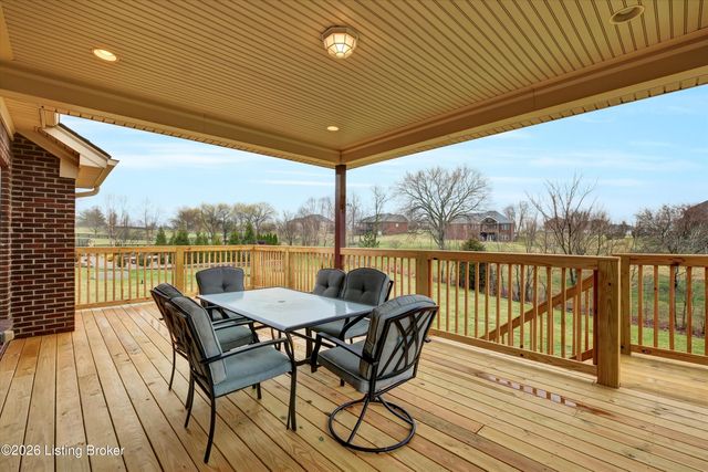 187 Jennifers Point, Fisherville, KY 40023