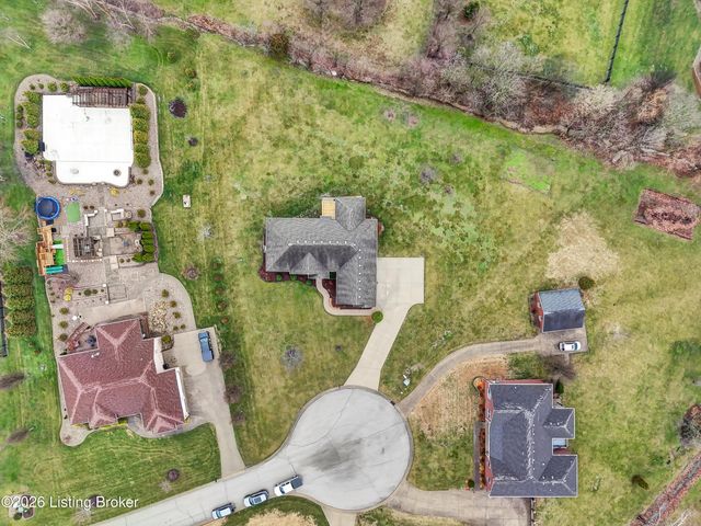 187 Jennifers Point, Fisherville, KY 40023