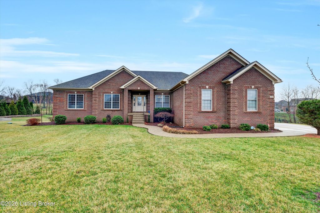 187 Jennifers Point, Fisherville, KY 40023