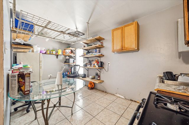 2106 Antoine Drive, Houston, TX 77055