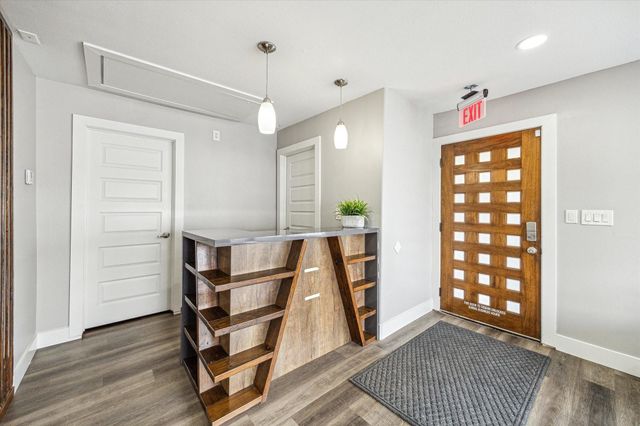 2106 Antoine Drive, Houston, TX 77055