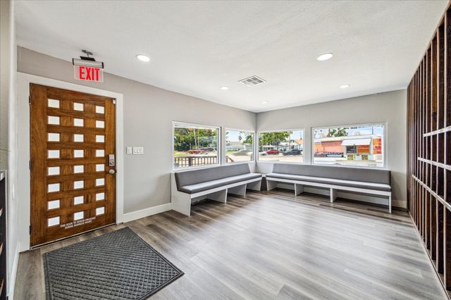 2106 Antoine Drive, Houston, TX 77055