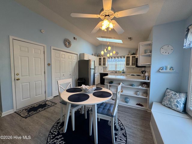 489 Pepper Breeze Avenue SW, Calabash, NC 28467