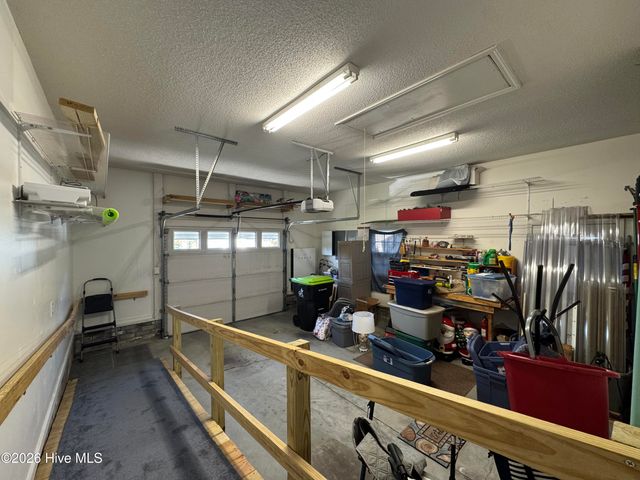 489 Pepper Breeze Avenue SW, Calabash, NC 28467