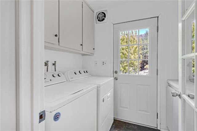 20906 Almazan Road, Woodland Hills, CA 91364