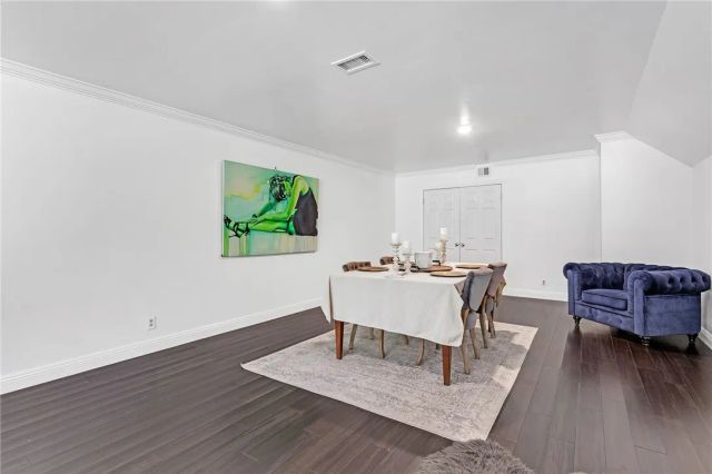 20906 Almazan Road, Woodland Hills, CA 91364