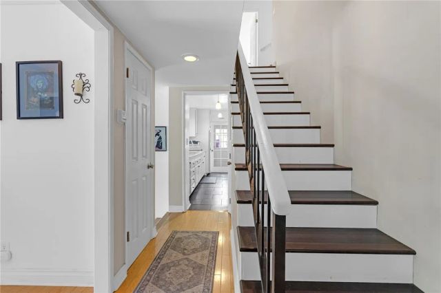 20906 Almazan Road, Woodland Hills, CA 91364
