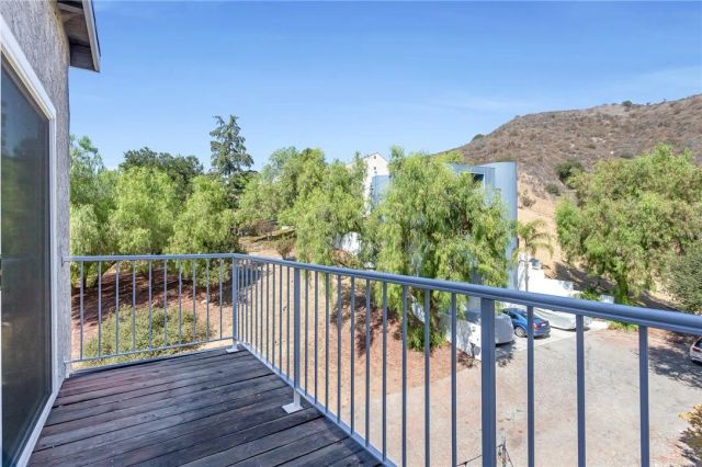 20906 Almazan Road, Woodland Hills, CA 91364