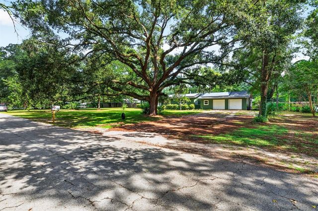 12226 W UNIVERSITY AVENUE, Newberry, FL 32669