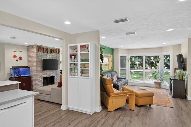 12226 W UNIVERSITY AVENUE, Newberry, FL 32669