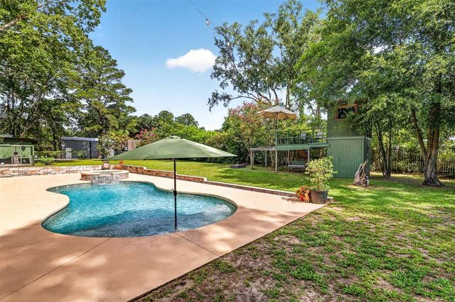12226 W UNIVERSITY AVENUE, Newberry, FL 32669