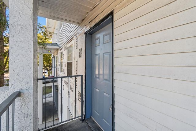 7015 WATERSIDE DRIVE 1, Tampa, FL 33617