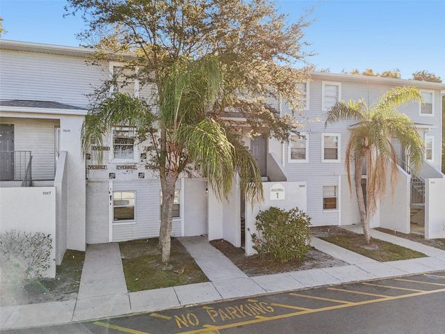 7015 WATERSIDE DRIVE 1, Tampa, FL 33617