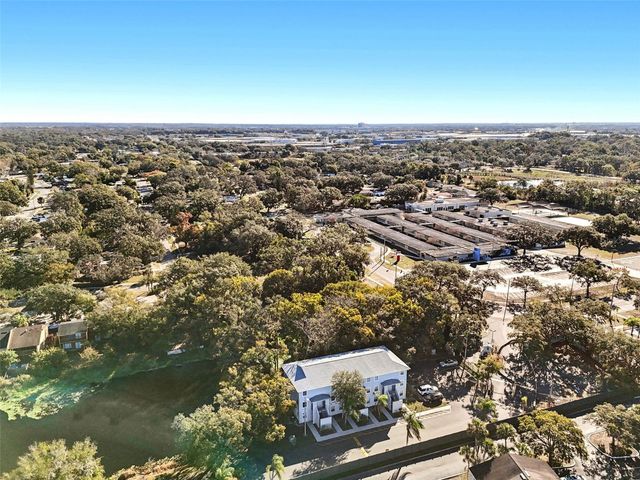 7015 WATERSIDE DRIVE 1, Tampa, FL 33617