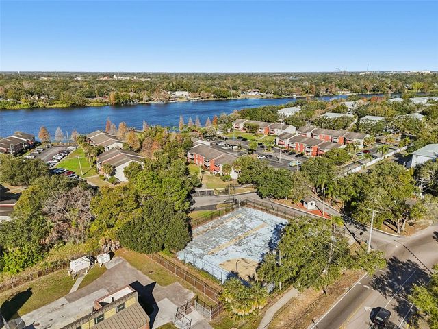 7015 WATERSIDE DRIVE 1, Tampa, FL 33617