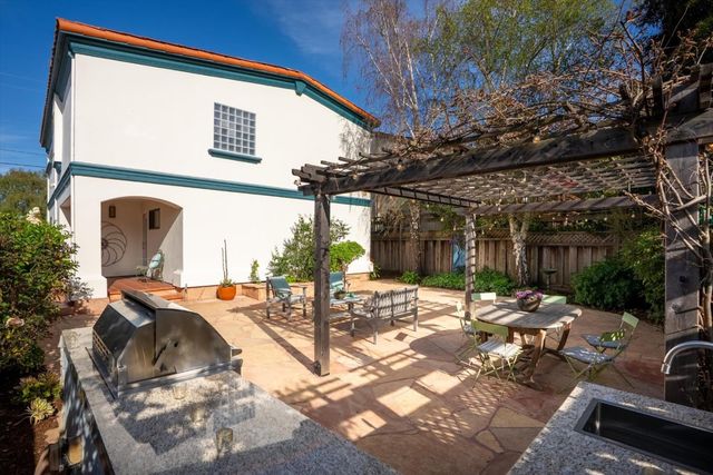 143 Alamo Avenue, Santa Cruz, CA 95060