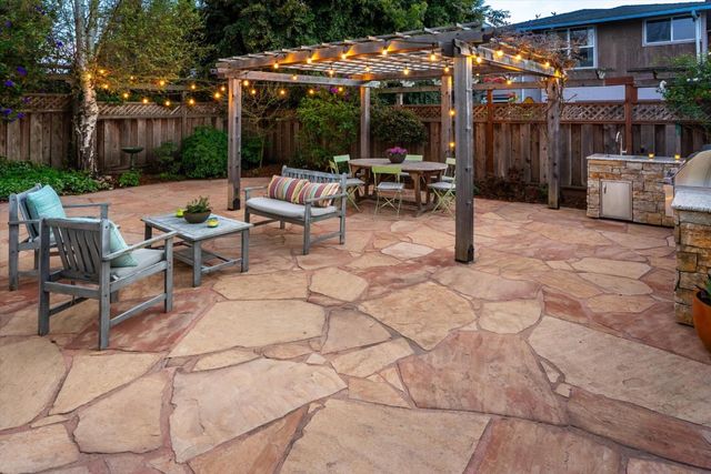 143 Alamo Avenue, Santa Cruz, CA 95060