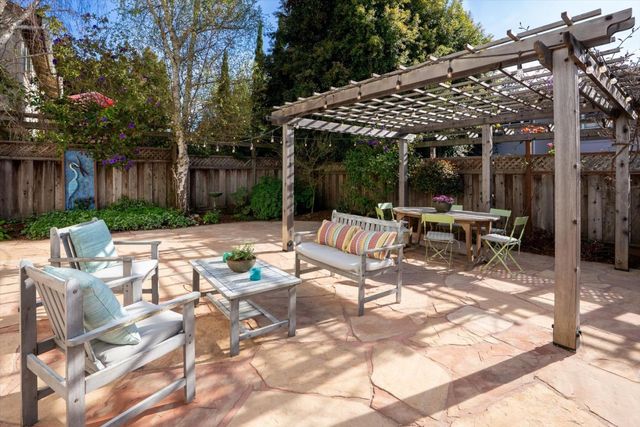 143 Alamo Avenue, Santa Cruz, CA 95060