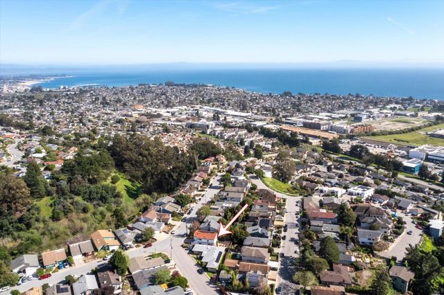 143 Alamo Avenue, Santa Cruz, CA 95060