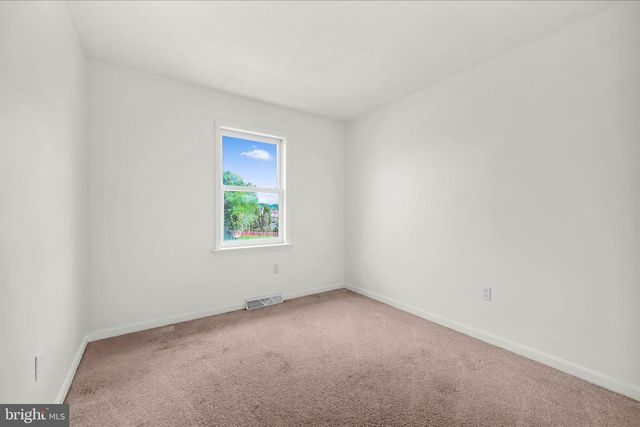 101 FOXCHASE DR, Elizabethtown, PA 17022