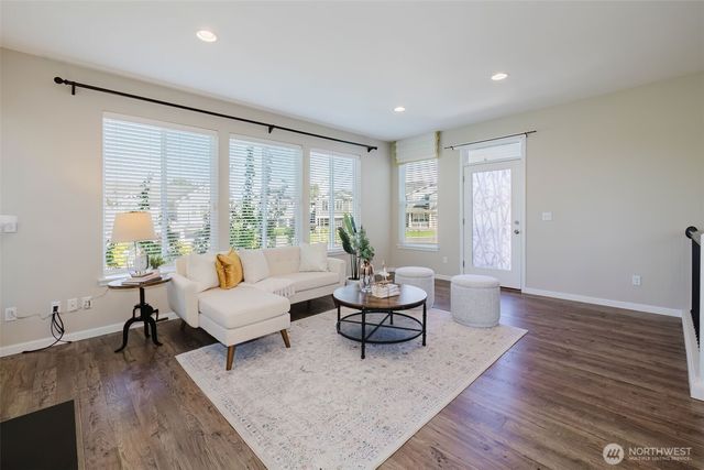 34103 10th Court SW, Federal Way, WA 98023