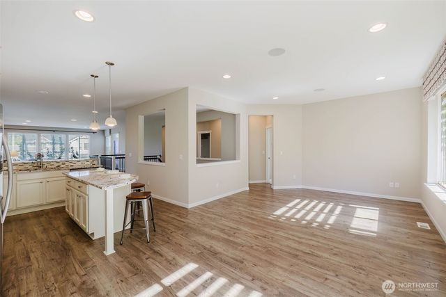 34103 10th Court SW, Federal Way, WA 98023