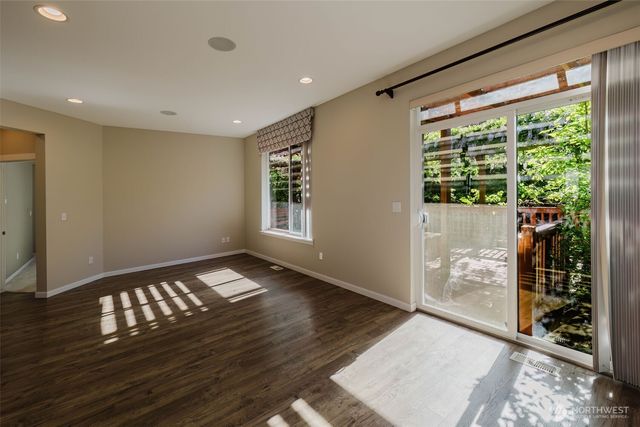 34103 10th Court SW, Federal Way, WA 98023