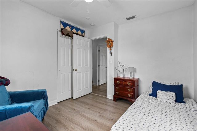 727 Bunker Road, West Palm Beach, FL 33405