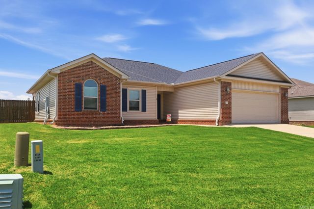 26 Lakeside Dr, Ward, AR 72176