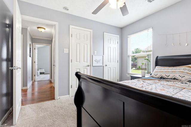 26 Lakeside Dr, Ward, AR 72176